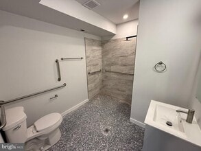 1516 18th St SE in Washington, DC - Building Photo - Building Photo