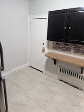 449 New Britain Ave in Hartford, CT - Building Photo - Building Photo