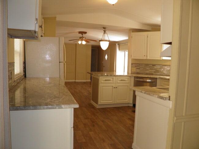 810 Gibson Rd in Fort Walton Beach, FL - Building Photo - Building Photo