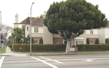 9657 W Olympic Blvd in Beverly Hills, CA - Building Photo - Building Photo