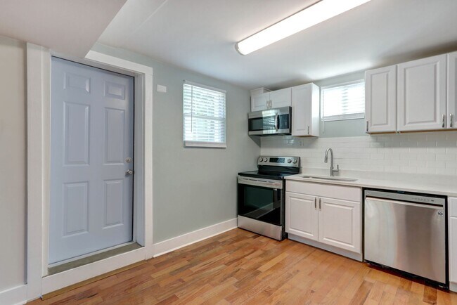 803 Atlantic Ave in Savannah, GA - Building Photo - Building Photo