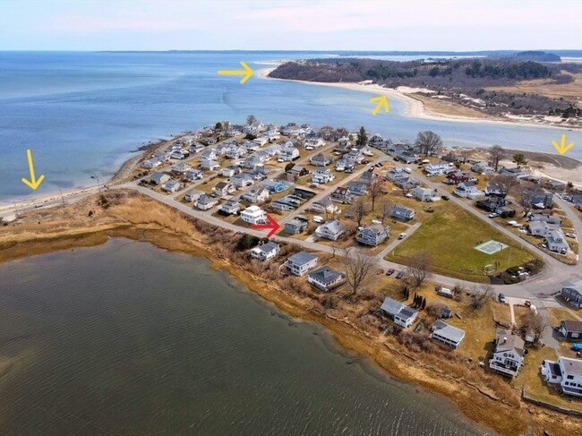 property at 12 Cove Rd