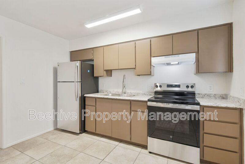 1634 E Monroe St in Phoenix, AZ - Building Photo