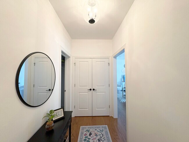 1903 Kenilworth Ave, Unit 110A in Charlotte, NC - Building Photo - Building Photo