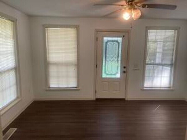 5700 Woodvalley Rd in Thomson, GA - Building Photo - Building Photo