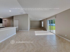 4317 SW Masefield St in Port St. Lucie, FL - Foto de edificio - Building Photo