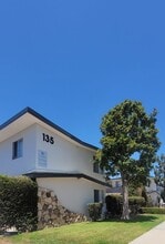 Courtyard Apartments in Anaheim, CA - Building Photo - Building Photo