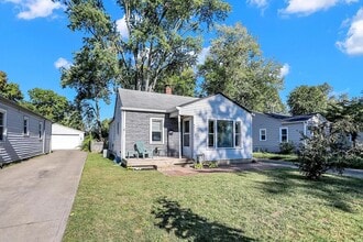 5311 Crittenden Ave in Indianapolis, IN - Foto de edificio - Building Photo