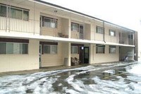 Garden Court Apartments in Kenosha, WI - Foto de edificio - Building Photo