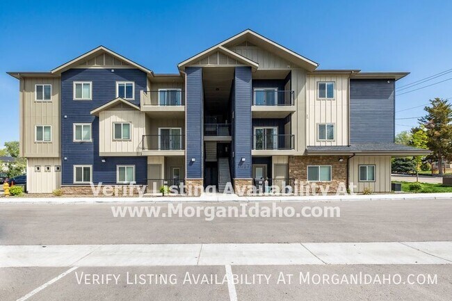 1021 S Elder St in Nampa, ID - Building Photo - Building Photo