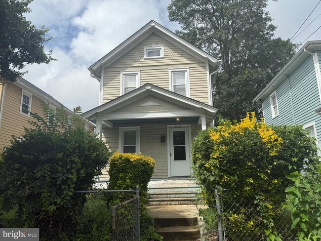 1412 Charles St in Fredericksburg, VA - Building Photo - Building Photo