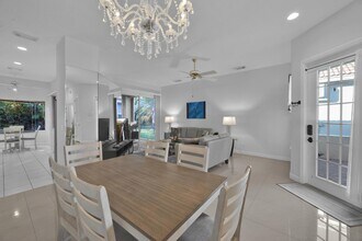 615 SW St Thomas Cove in Port St. Lucie, FL - Building Photo - Building Photo