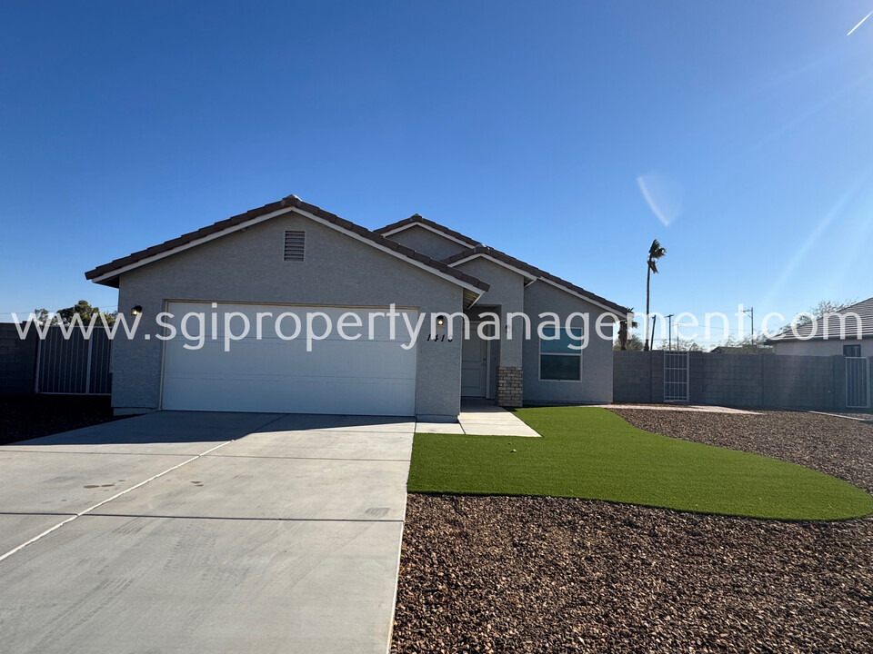 1410 N Schultz St in Casa Grande, AZ - Building Photo