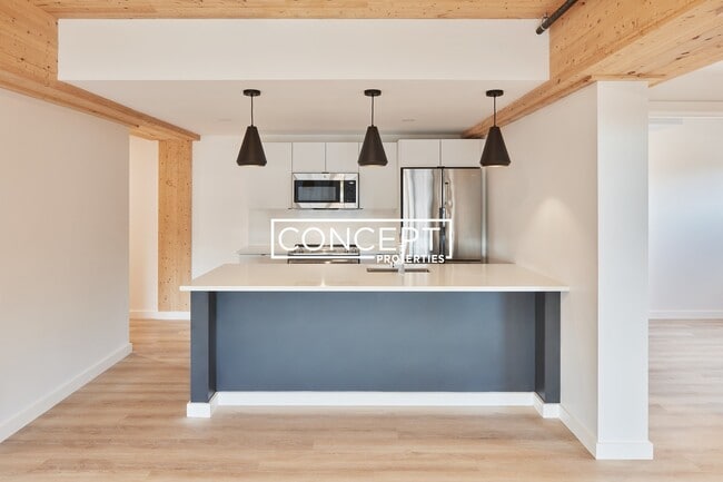 property at 11 E Lenox St