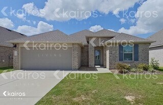 108 SANTIAGO COURT in Lafayette, LA - Building Photo