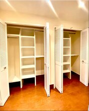 424 E 81st St in New York, NY - Building Photo - Building Photo