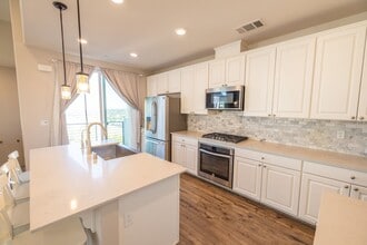 287 Adeline Pl in San Jose, CA - Building Photo - Building Photo