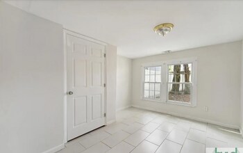 844 E 37th St in Savannah, GA - Building Photo - Building Photo