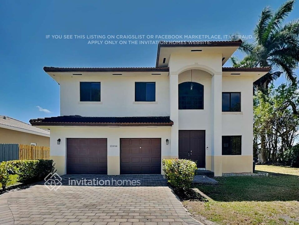 15994 SW 151st Terrace, Unit 104 in Miami, FL - Building Photo