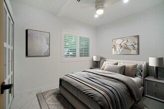 4230 Van Nuys Blvd in Los Angeles, CA - Foto de edificio - Building Photo