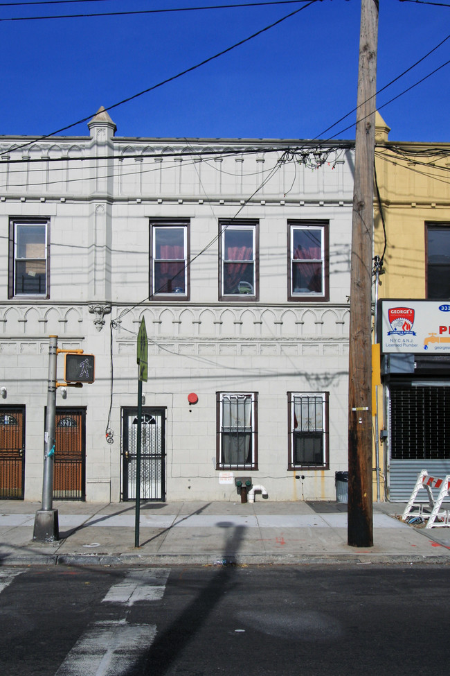 329 New Lots Ave in Brooklyn, NY - Building Photo - Building Photo