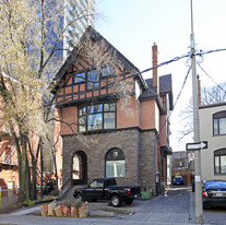 A. H. Rundle House in Toronto, ON - Building Photo
