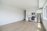 2235 Washington Ave photo'