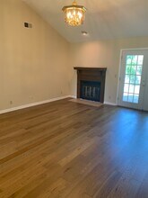 112 Agee Cir E in Hendersonville, TN - Building Photo - Building Photo