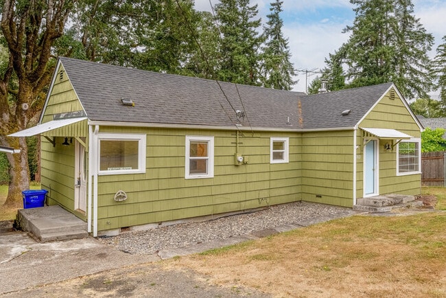 property at 1812 Alma Dr