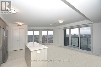 575 Bloor St E in Toronto, ON - Building Photo - Building Photo