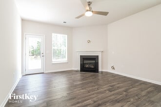 406 Ashborne Ln in Simpsonville, SC - Foto de edificio - Building Photo