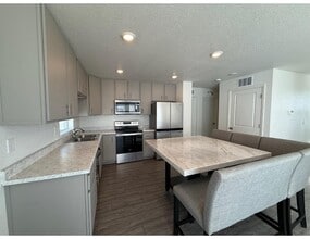 6027 Notch Top Way in Colorado Springs, CO - Building Photo - Building Photo
