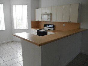 3002 Shoma Dr in West Palm Beach, FL - Building Photo - Building Photo