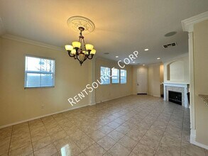 23703 Stagecoach Way in Santa Clarita, CA - Building Photo - Building Photo