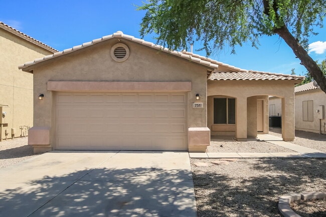 property at 751 E Horizon Heights Dr