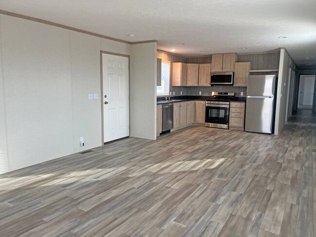 2404 N 8th St in Red Oak, IA - Building Photo - Building Photo