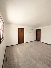 591 N Lincoln Ave, Unit 591 North Lincoln Ave. in Salem, OH - Building Photo - Building Photo