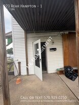 923 Hampton St in Scranton, PA - Building Photo