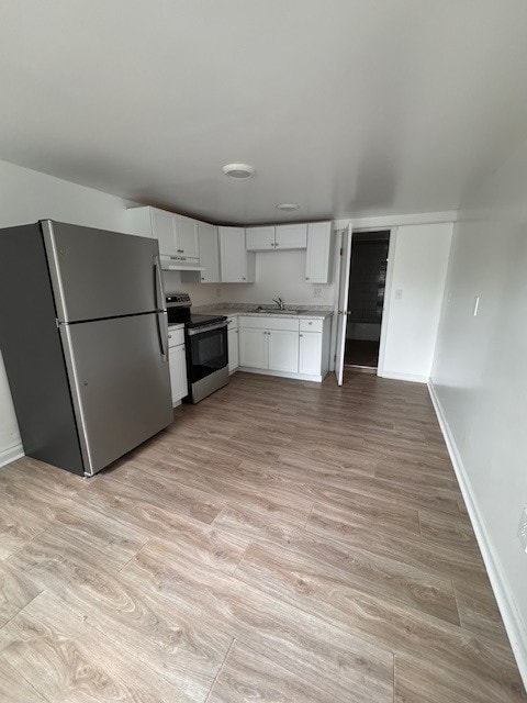property at 8 East St