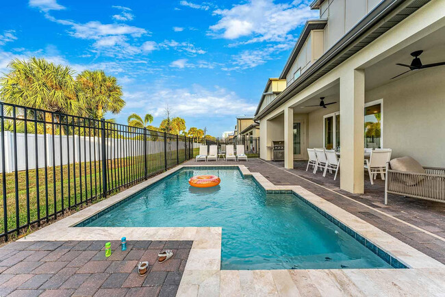 365 Strand Dr in Melbourne Beach, FL - Building Photo - Building Photo