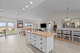 2083 W 425 N in Kokomo, IN - Foto de edificio - Building Photo