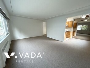 1208 Burnaby St in Vancouver, BC - Building Photo - Building Photo