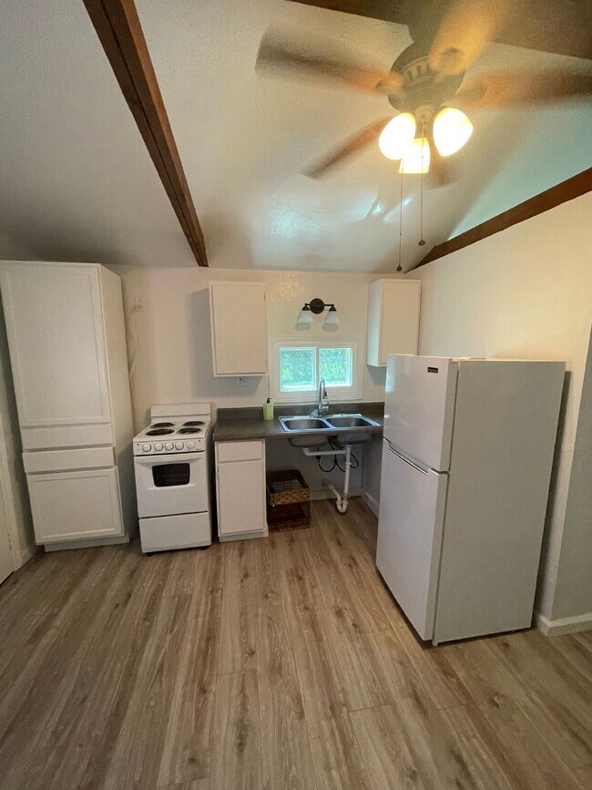 2118 27th St in Lubbock, TX - Building Photo - Building Photo