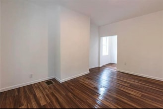 417 E Burgess St in Pittsburgh, PA - Building Photo - Building Photo