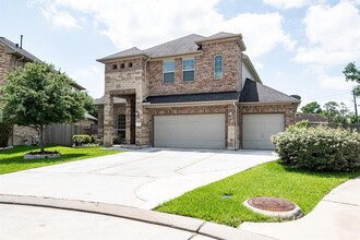4831 Eagles Glen Dr in Houston, TX - Building Photo - Building Photo