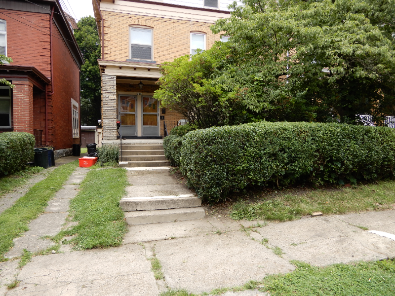 2 S Bryant Ave in Bellevue, PA - Building Photo