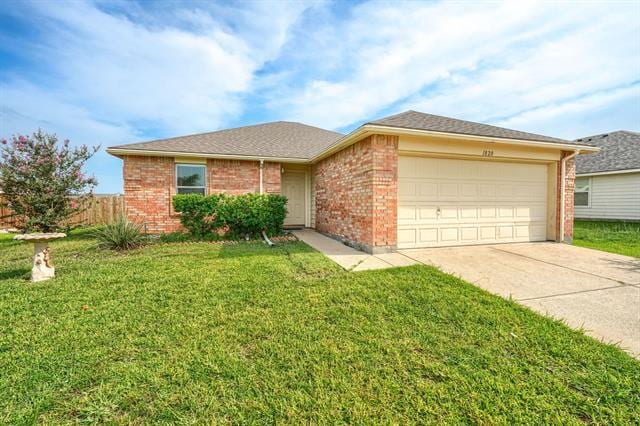 1820 Brookwood Dr in Terrell, TX - Building Photo - Building Photo