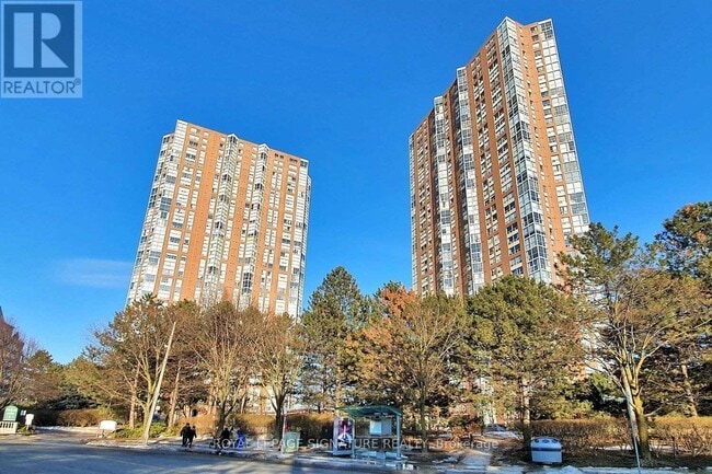 property at 5 Concorde Pl