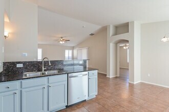 7103 S Providence Dr in Tucson, AZ - Building Photo - Building Photo