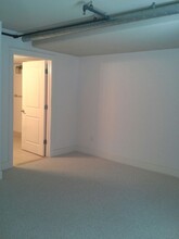 2328 Champlain St NW, Unit 203 in Washington, DC - Building Photo - Building Photo